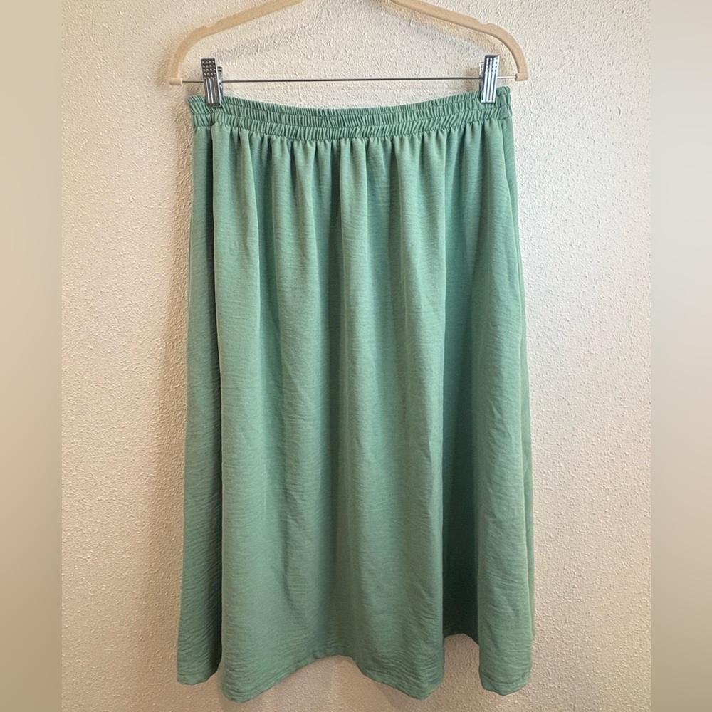 Altar PDX “Eva” Midi Skirt in Mint Green